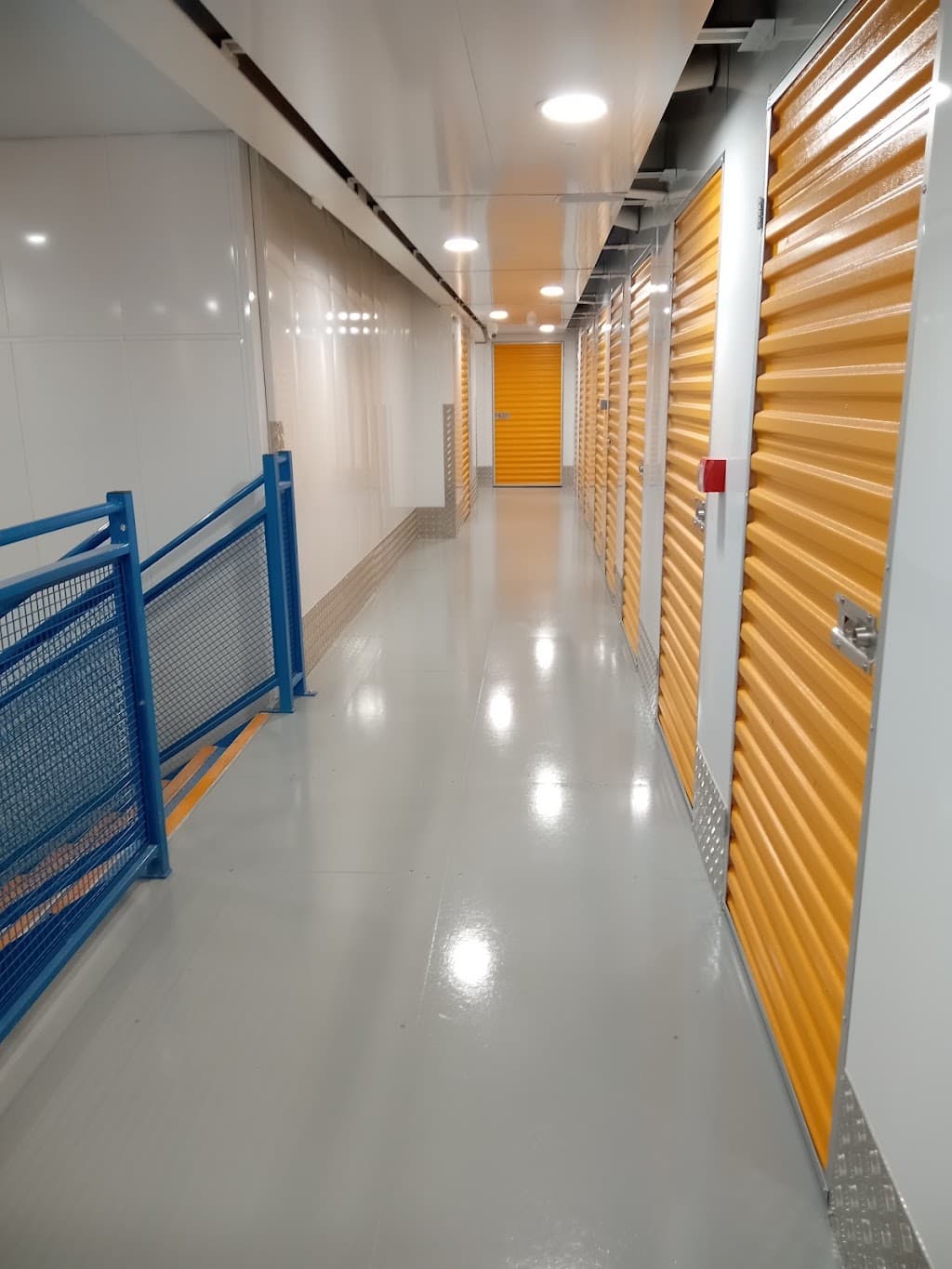 Storage Giant Self Storage Stoke-on-Trent