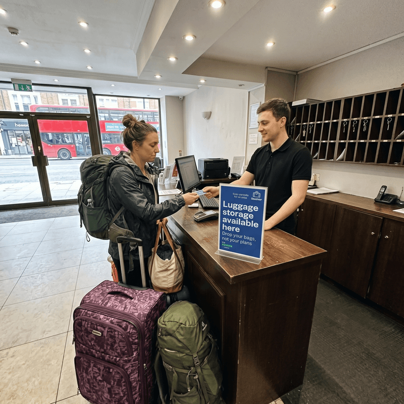 Stasher Luggage Storage - Cambridge Train Station - Open Late