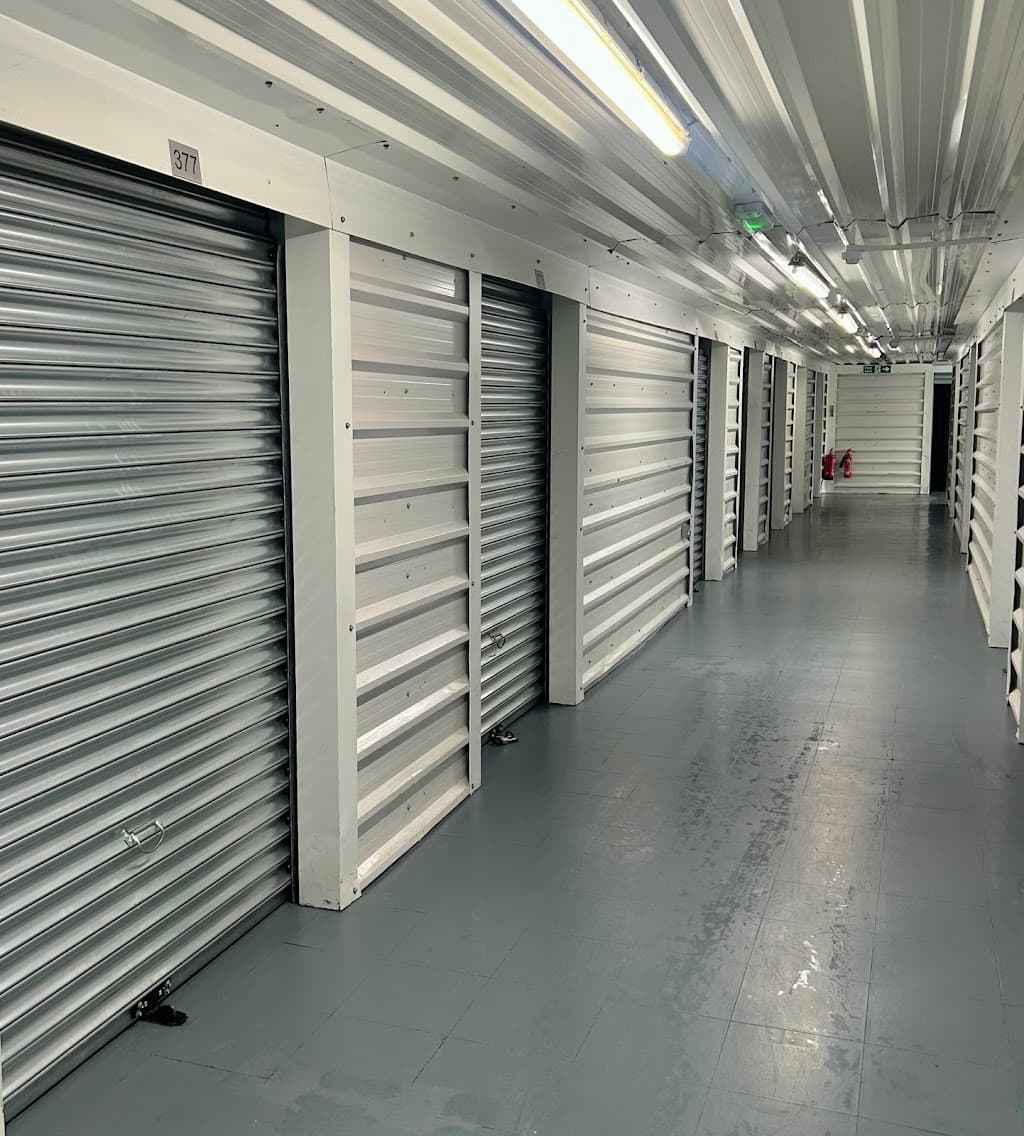 Hyde Safe Storage