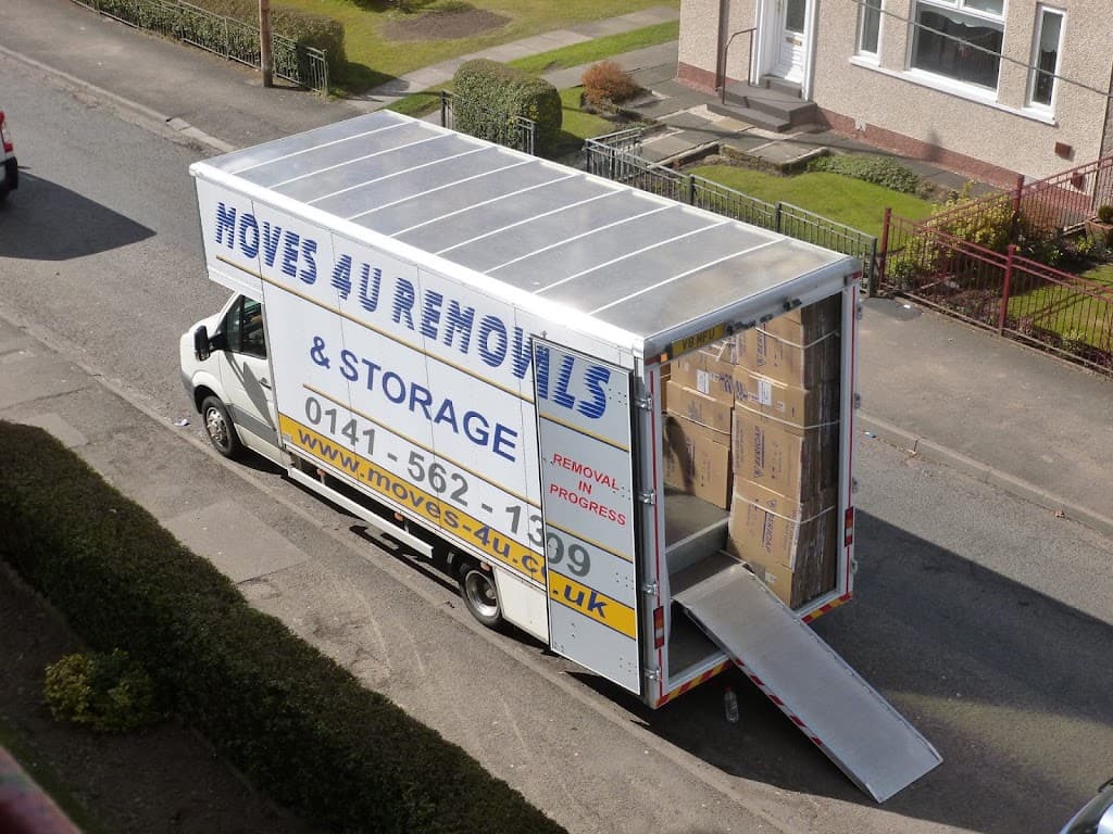 Moves 4 U Removals