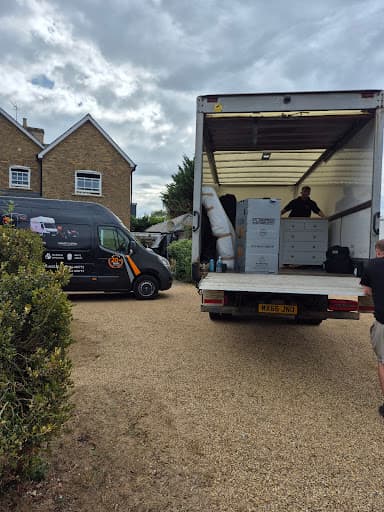 M & M Removals and Storage Services — Customer photo