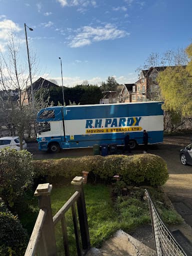 R.H. Pardy Moving and Storage Limited — Customer photo