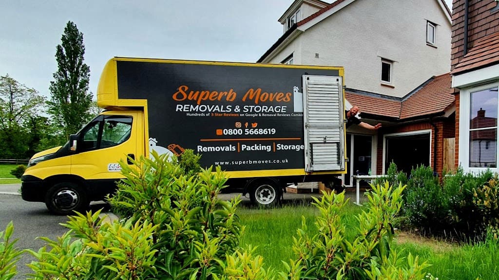 Superb Moves Swindon