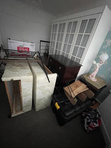 Hintz Removals Bournemouth Man and Van — Customer photo